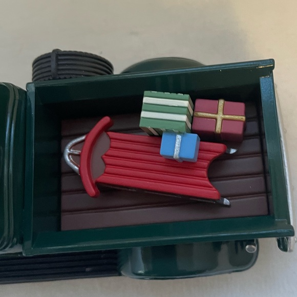 Ford Truck Hallmark Ornament - Picture 5 of 10